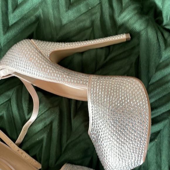 Shining to a Sparkle Platform high heel - Picture 3 of 11